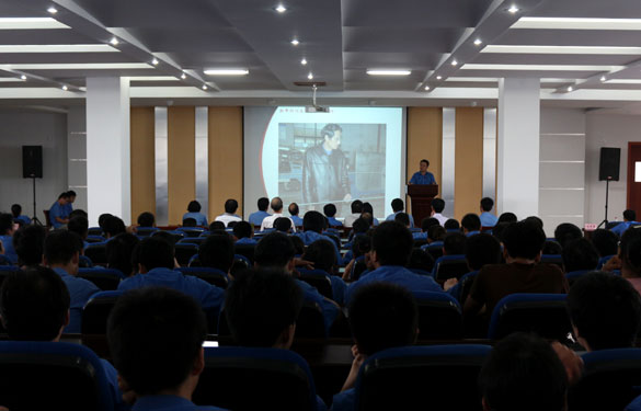 上上集團(tuán)“學(xué)習(xí)王松明精神見(jiàn)行動(dòng)”征文演講比賽圓滿(mǎn)落幕