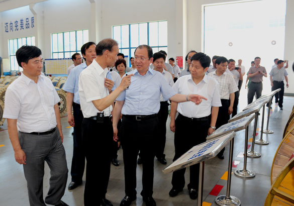 大豐市黨政代表團(tuán)來江蘇上上電纜集團(tuán)參觀考察